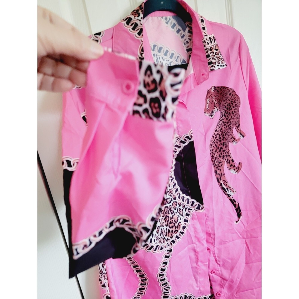 ChicMe L Pink Leopard Chain Print Long Sleeve Button Down Blouse Whimsical Cute - Picture 6 of 13